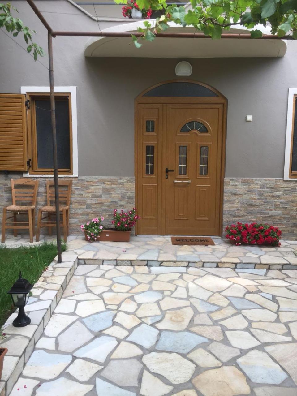 Vila Culli Permet Exterior photo